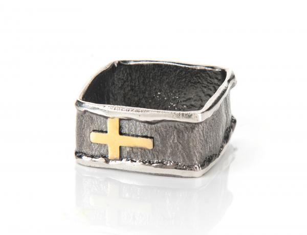 Square Band w/14k Cross picture
