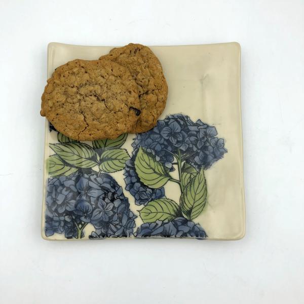 Ceramic dessert, salad or luncheon plate picture