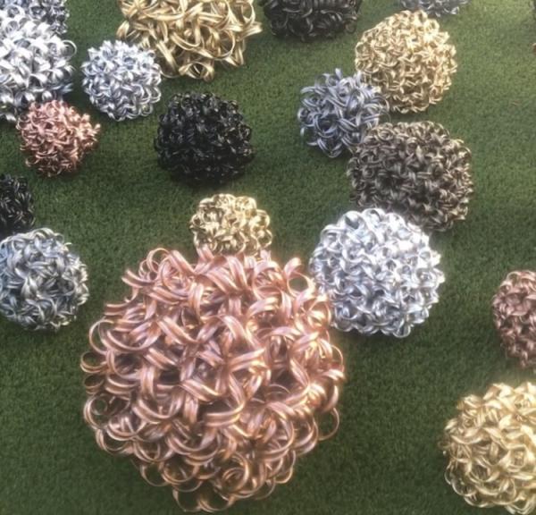 Decorative aluminum puff balls picture