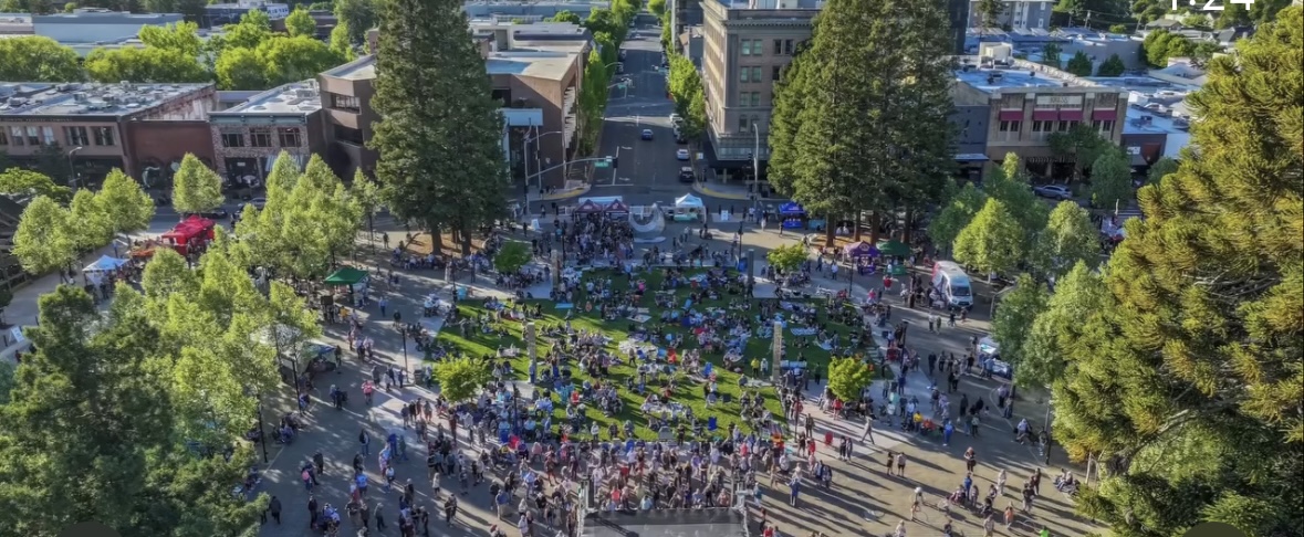 Santa Rosa Wednesday Night Market cover image