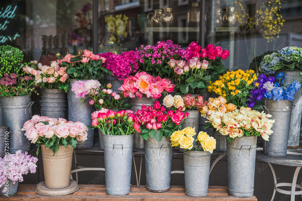 Blooms & Brews