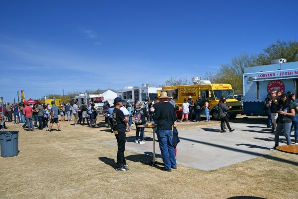 FOOD AND DESSERT VENDOR