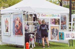 Dog Vendor