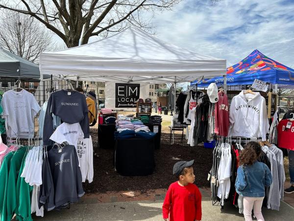 Retail Vendor Booths (not food, not business)