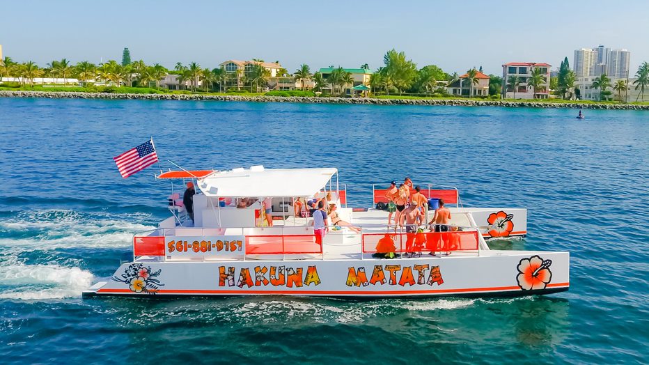 NORTH DOCK - LWL BOAT TOUR GUIDES - AQUA ADVENTURES, HAKUNA MATATA