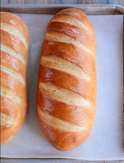 Knead, Shape, Bake: French Bread WORKSHOP w/instructor Jerry Bond