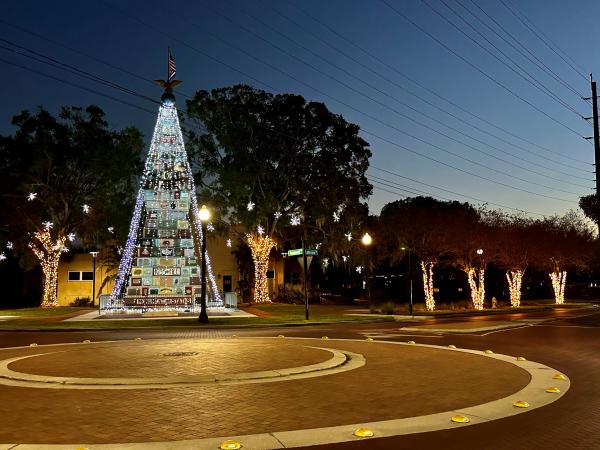 Downtown Kissimmee Business Window Contest