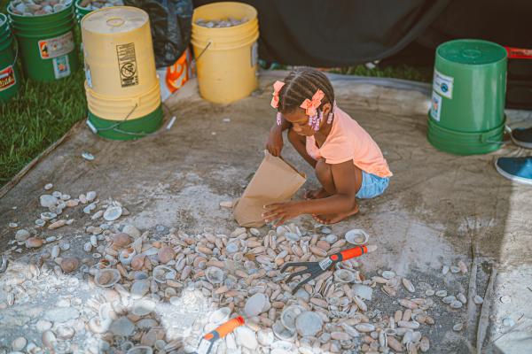 SHELL HUNTING