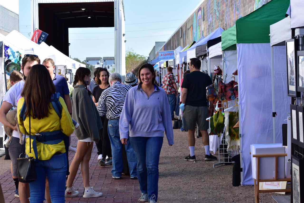 Shopping at the November 2021 market