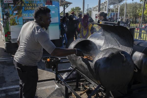 Food Truck/ Tented Food Vendor