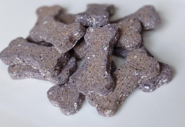 Blueberry + Oat Bone Organic Dog Treats picture