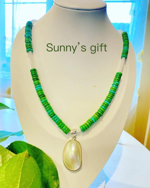 Sunny’s gift