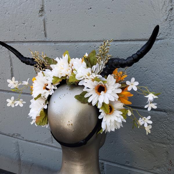 Small antelope horn and light floral daisy headdress picture