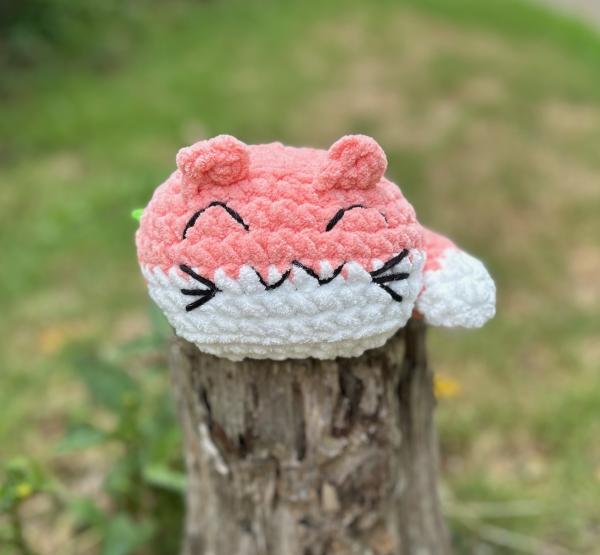 Crochet Amigurumi Peach Fruity Cat Plush picture