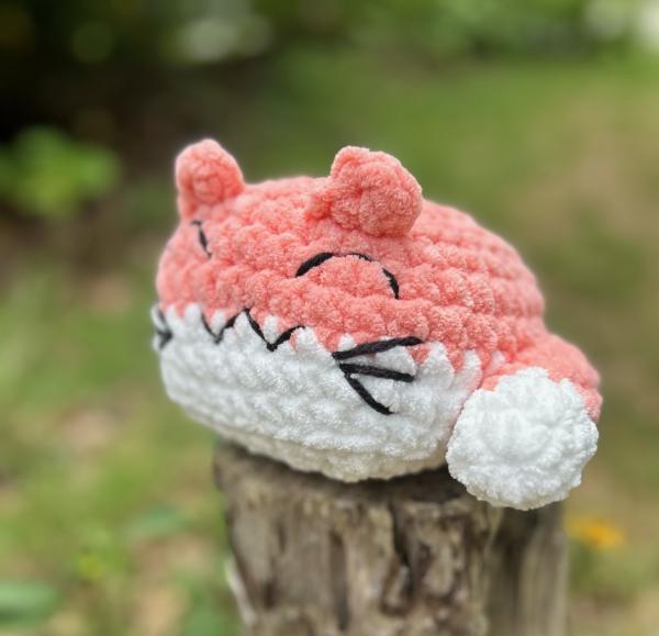 Crochet Amigurumi Peach Fruity Cat Plush picture