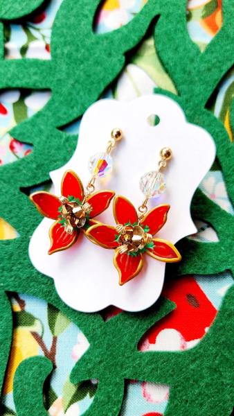 Holiday Flower Earrings In Red picture