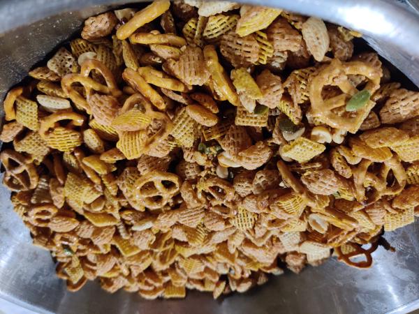 Seasoned Snack Mix picture