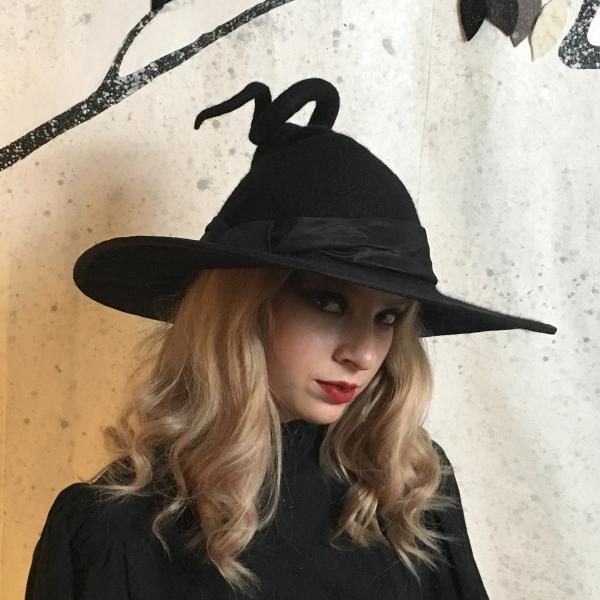 Black Witch Hat picture