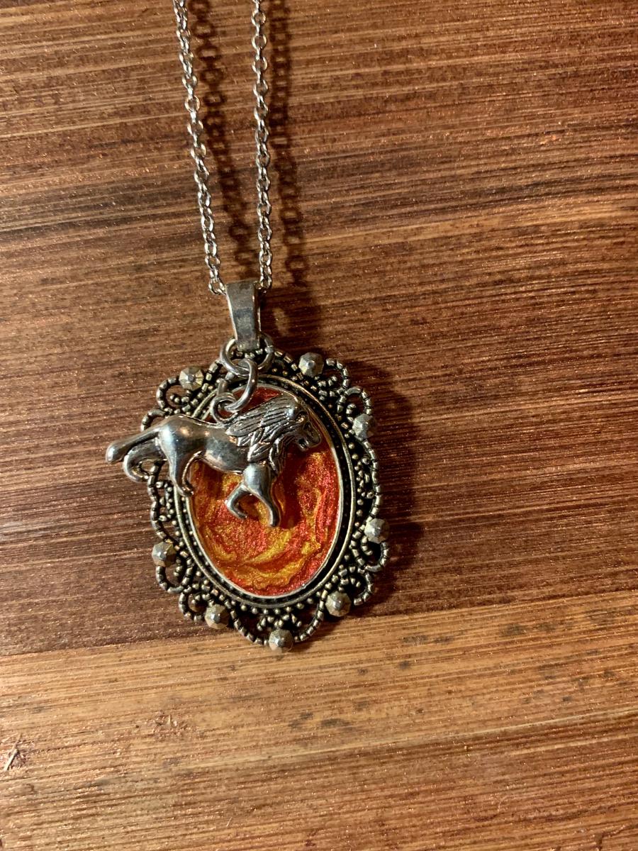 gryffindor pendant