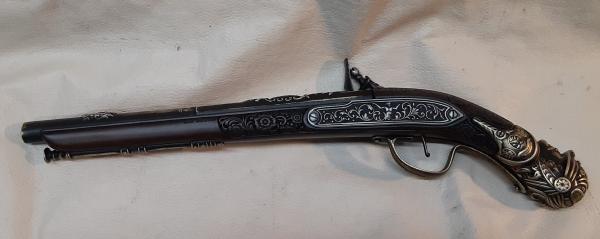 17th Century Aged German Flintlock Pistol picture