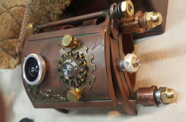 Steampunk Vortex Manipulator With Wooden Steampunk Box picture