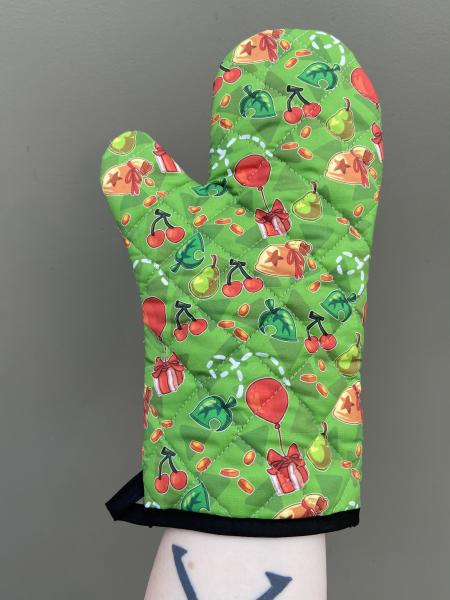 Island game oven mitt picture