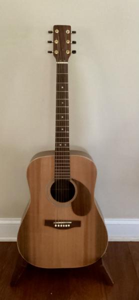 Acoustic Guitar/Cedar and Walnut