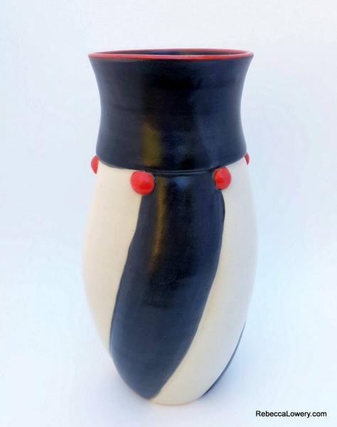 Black & White Twist Vase picture