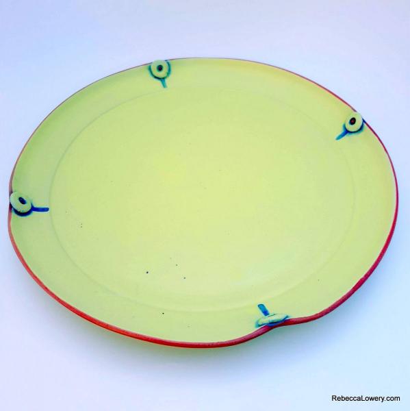 10 Inch Yellow Dinner Plates picture