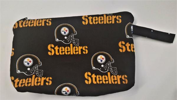 NFL Team Makeup/ Coin Pouch with Zipper - Approx. 6" x 9"