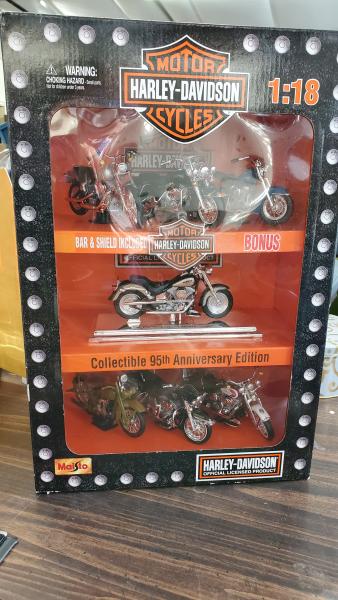 Maisto Harley Davidson Collection picture