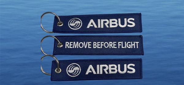 New Set 3 Keychain Diferent Airlines  *- 130*30mm twill+embroidery logo on both sides picture