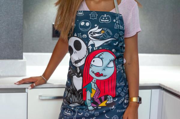 Nightmare Before Christmas Jack And Sally Apron picture