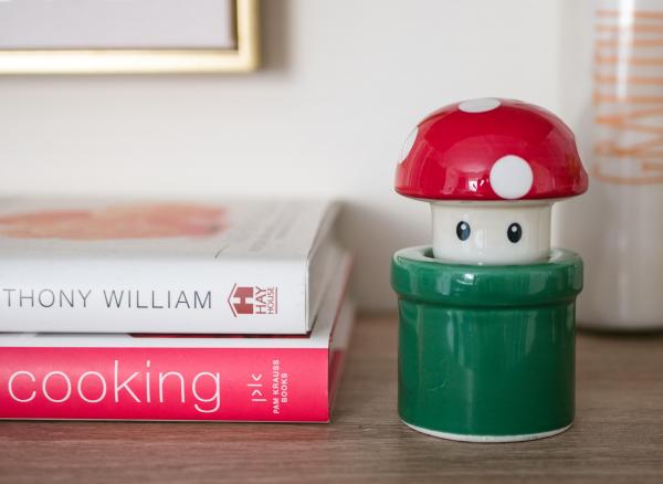 Super Mario Mushroom & Pipe Salt & Pepper Shakers picture