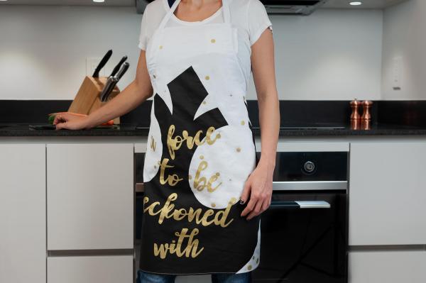 Star Wars "Force To Be Reckoned With" White Kitchen Apron picture