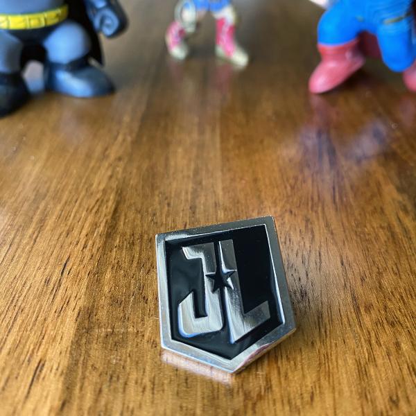 Justice League Enamel Pin picture