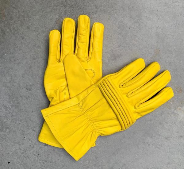 Leather gloves for Power Rangers Cosplay/Short gauntlet/Top grain cowhide/Yellow picture