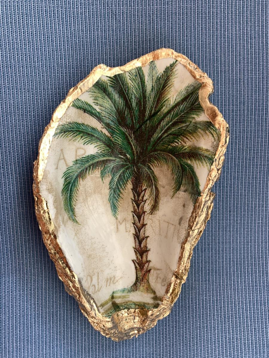 Palm trees in shell orders