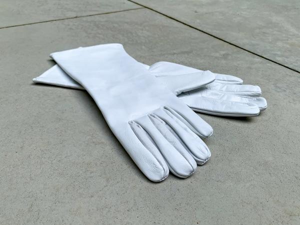 Cosplay leather gloves /White/medium length picture