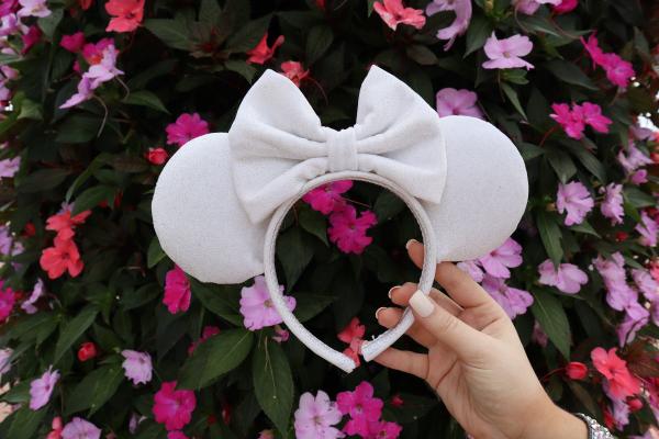 Sparkly White Velvet Minnie Mouse Ears | White Bridal Disney Ears | Minnie Ears Bride Bachelorette picture