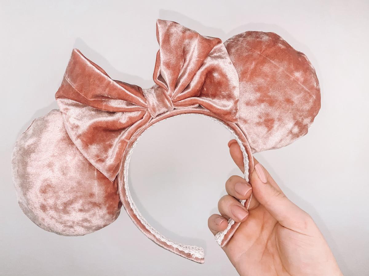 Pink Crushed Velvet Minnie Mouse Ears 