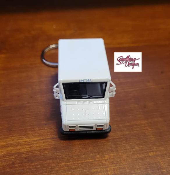 Mini Mail Truck Keychain picture