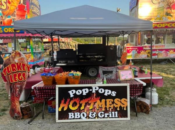 POP-POP’S HOTT MESS BBQ & GRILL