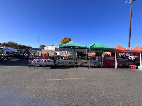 Ricas Aguas Frescas Y Raspado