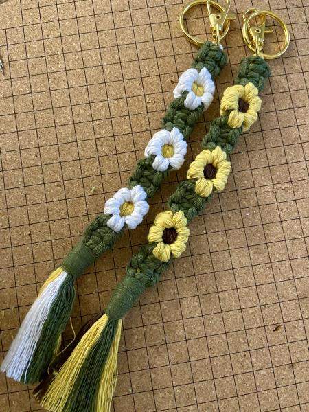 3 Flower Macrame Keychain