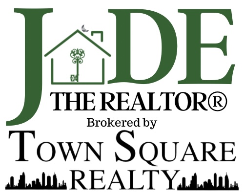 Jade Sessom with Town Square Realty