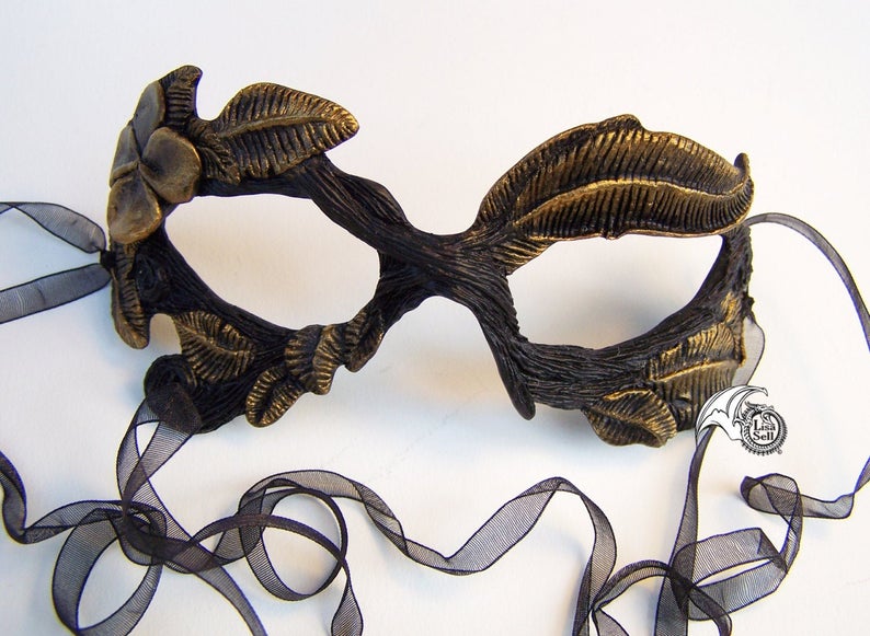 Twig Mask - Metallic Gold & Black picture