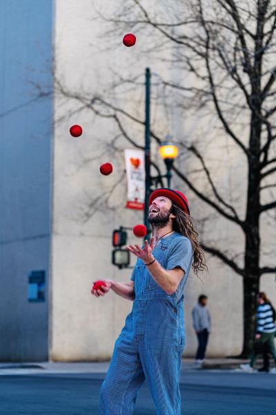 The Appalachian juggler