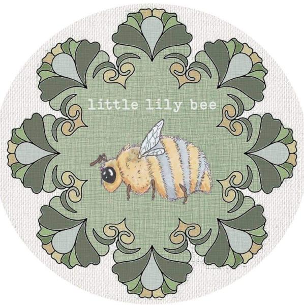 Little Lily Bee